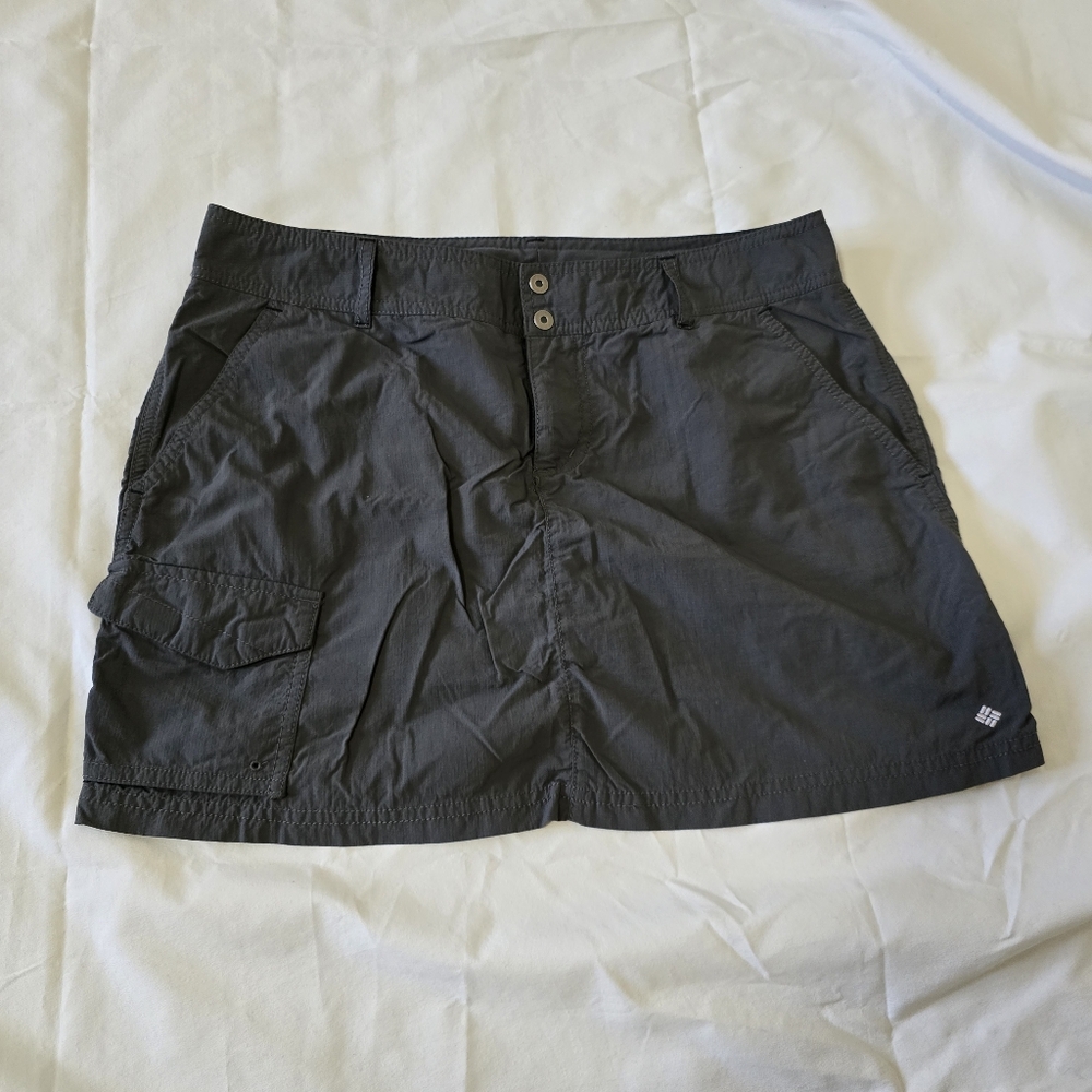 Columbia Womens Gray Cargo Skort Size 10